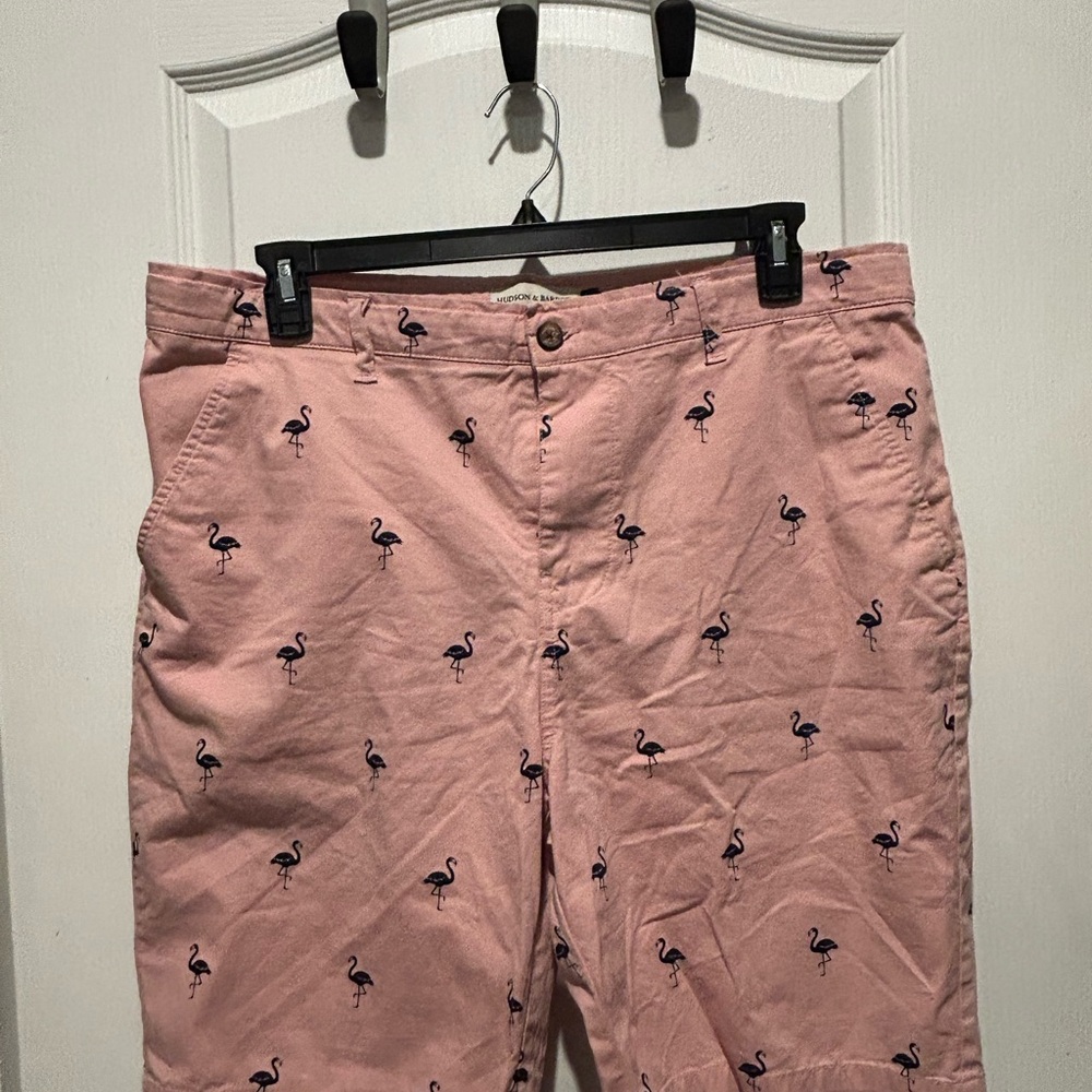 Hudson & Barrow Pink Flamingo Shorts Size 38 SKU 204